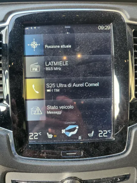Volvo XC90 II R-Design 7 locuri 4x4 - Imagen 14