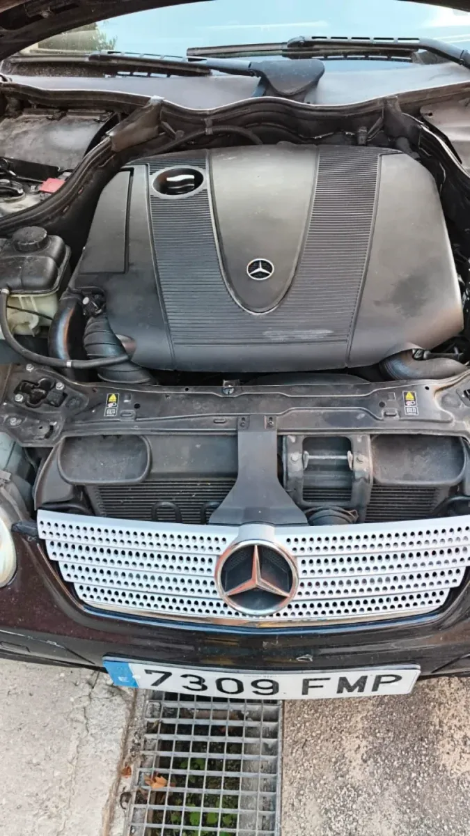 Vendo Mercedes Benz C 200 cdi - Imagen 9