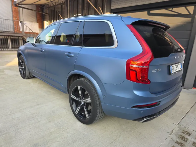 Volvo XC90 II R-Design 7 locuri 4x4 - Imagen 4